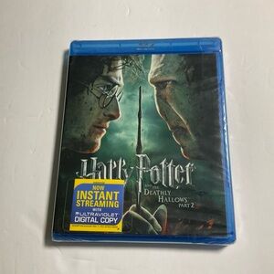 Warner Bros. Harry Potter and the Deathly Hallows Part 2 Blu-ray - Blue Case